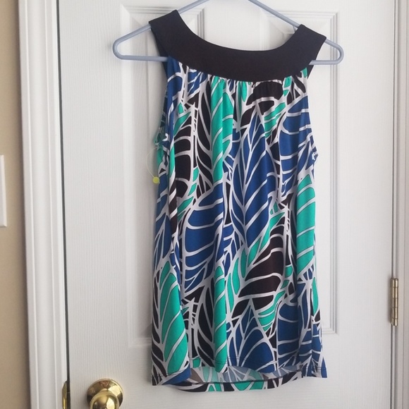 Flowy Top - Picture 4 of 4